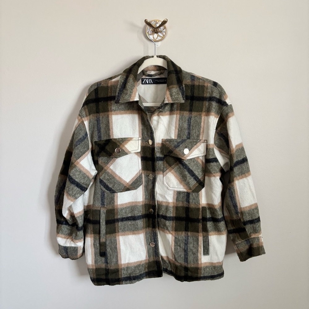 ZARA: Plaid Overshirt